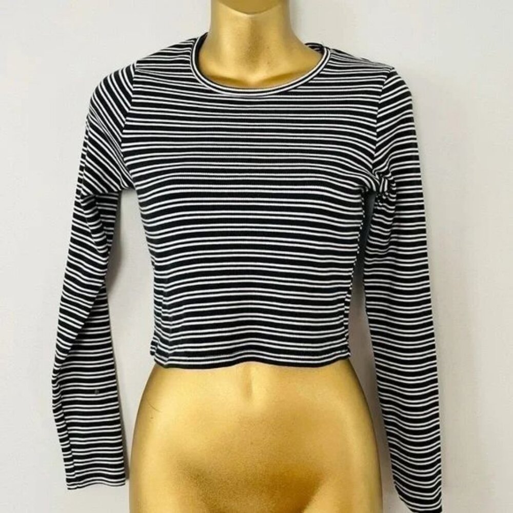 Ribbed striped crop top long sleeve